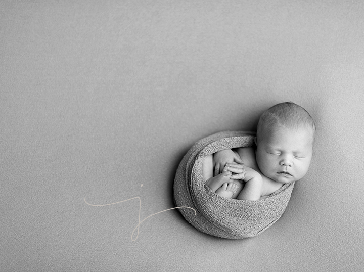 Newborn baby Jewel Images Julia Kelleher Bend, Oregon